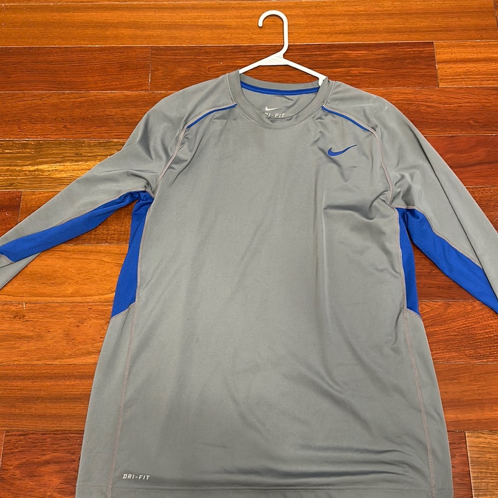 Nike long sleeve